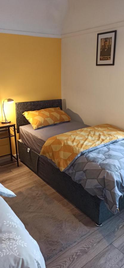 Broxtowe House -3 Bed House Parking Nottingham Villa Kültér fotó
