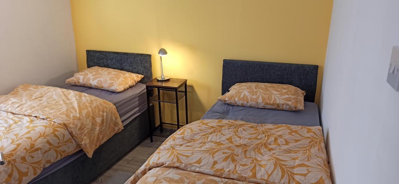 Broxtowe House -3 Bed House Parking Nottingham Villa Kültér fotó